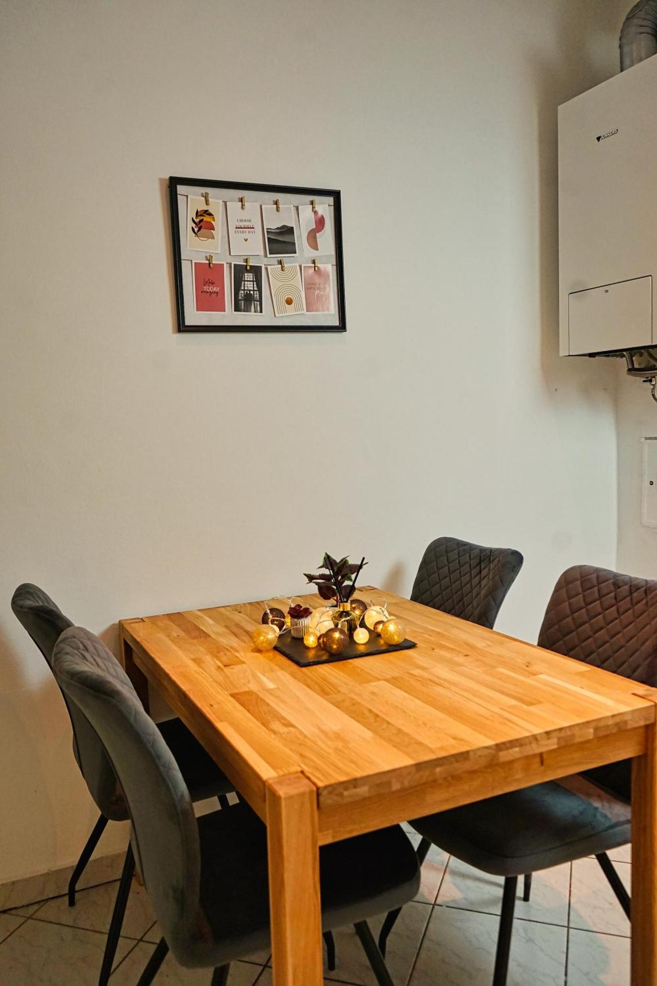Vienna Home Stay Apartments Appartamento *